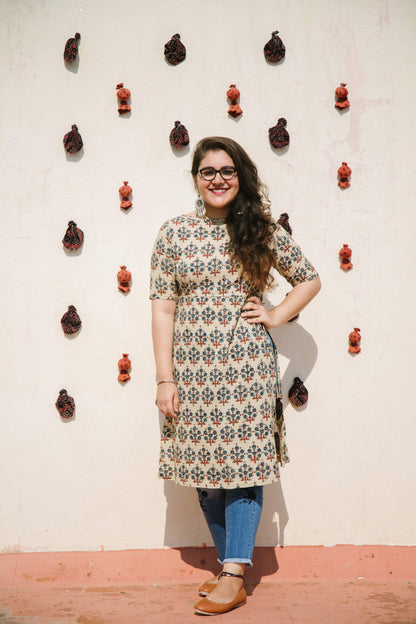 Flower Print Side Slit Kurti - Sikhat