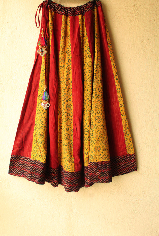 Kalikhat Skirt (Red) - Sikhat