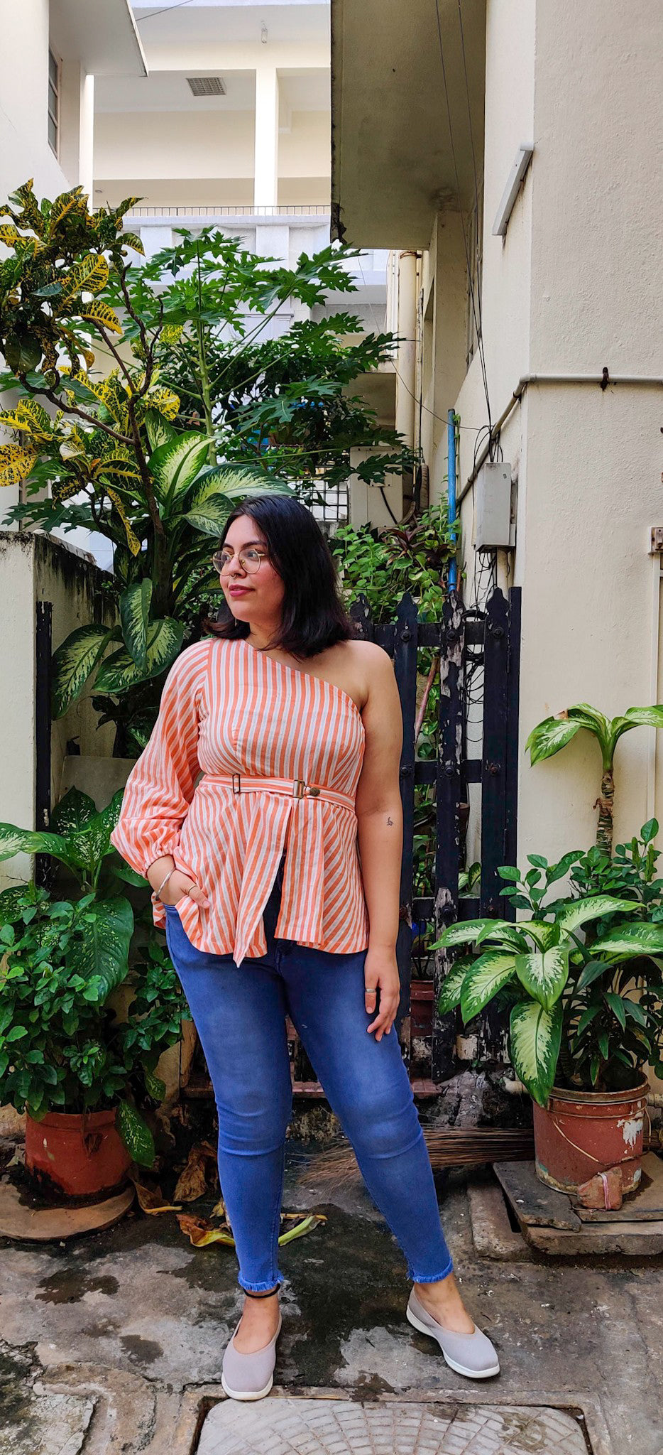 Orange One-shoulder top - Sikhat